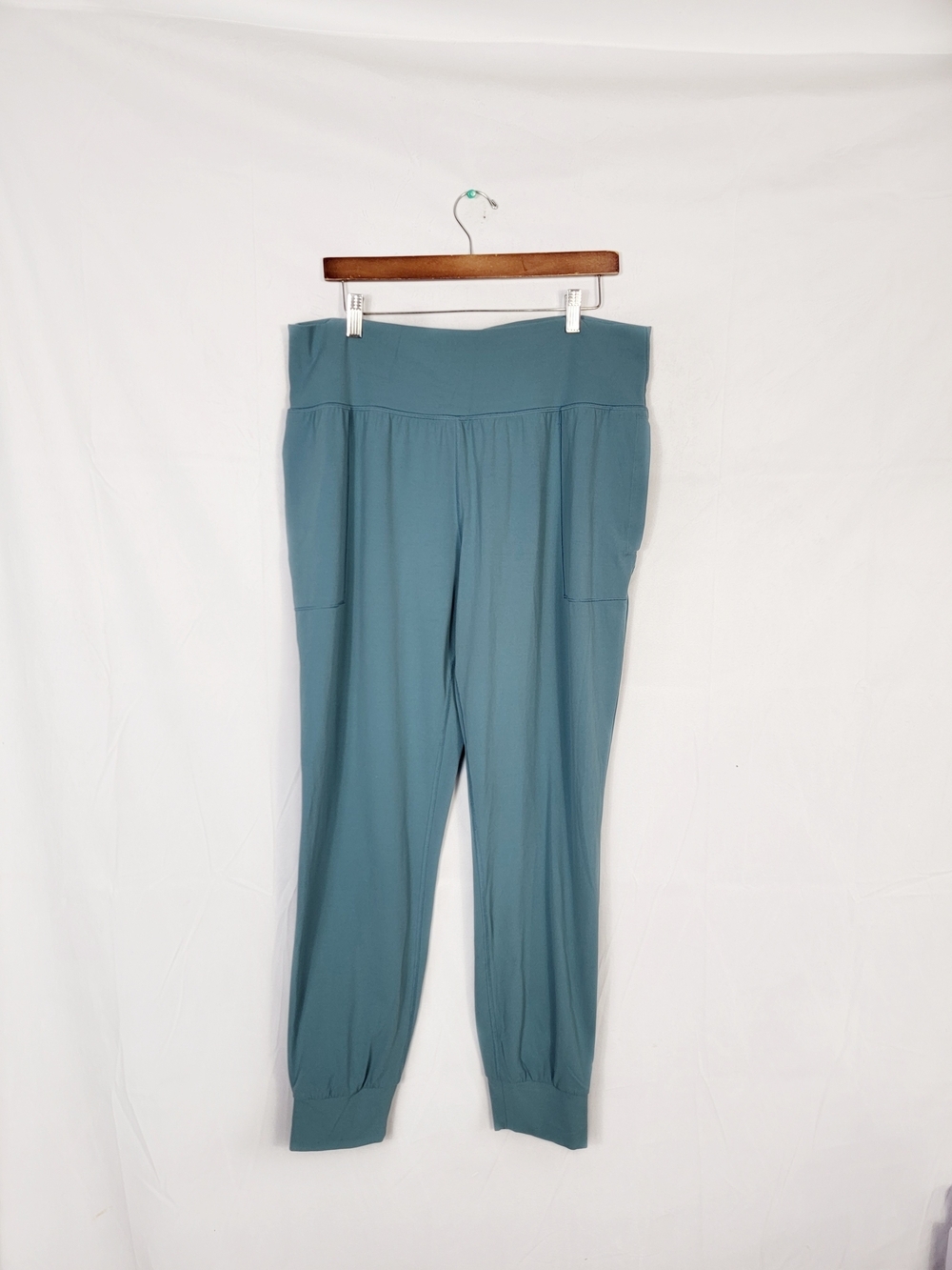 Athleta XLT High-Waist Teal Jogger Pants for Women